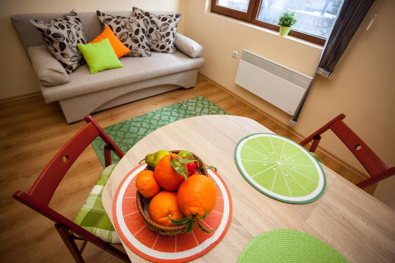 Green Orange Apartment Bansko Bagian luar foto